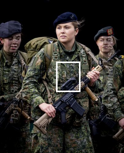 Ermelo 23 januari 2026
Prinses Amalia heeft haar  militaire opleiding afgerond en is bevorderd tot korporaal . Ze krijgt haar Baret .
Koningin Maxima was aanwezig en was hel erg trots
