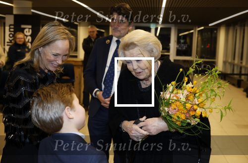 Amsterdam 24 januari 2026
Prinses Beatrix bezoekt jumping Amsterdam . Nichtje prinses Margarita ontvangt haar in de RAI.