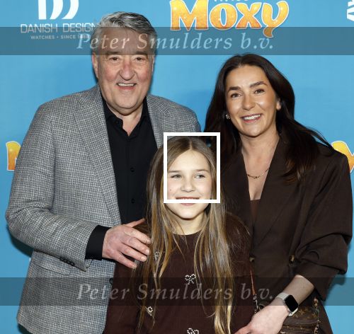 Amsterdam 24 januari 2026
Premiere Miss Molly in Tuschinski met in de cast oa Sarah Bannier (zwanger) en Carice v Houten . Robert v Beckhoven kwam met zijn dochter Manon en kleindochter