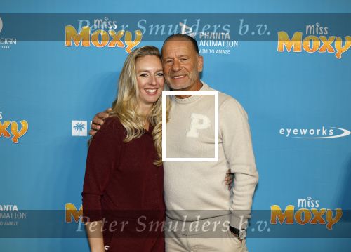 Amsterdam 24 januari 2026
Premiere Miss Molly in Tuschinski met in de cast oa Sarah Bannier (zwanger) en Carice v Houten . Ron Boszhard kwam met zijn partner en dochter