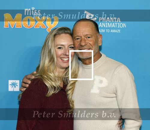 Amsterdam 24 januari 2026
Premiere Miss Molly in Tuschinski met in de cast oa Sarah Bannier (zwanger) en Carice v Houten . Ron Boszhard kwam met zijn partner en dochter