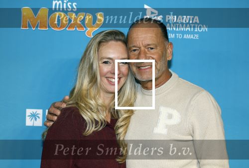 Amsterdam 24 januari 2026
Premiere Miss Molly in Tuschinski met in de cast oa Sarah Bannier (zwanger) en Carice v Houten . Ron Boszhard kwam met zijn partner en dochter