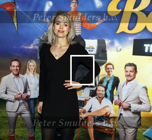 Tilburg 29 januari 2026
Premiere de Bevers in de schouwburg van Tilburg . John de Bever en Kees de Bever geven een voorstelling met oa Bas Muijs Adje v Bavel en Mariska v Kolck. Sabine Vas Nunes ( vrouw Bas Muijs) kwam met beste vriend Bas en zijn ouders