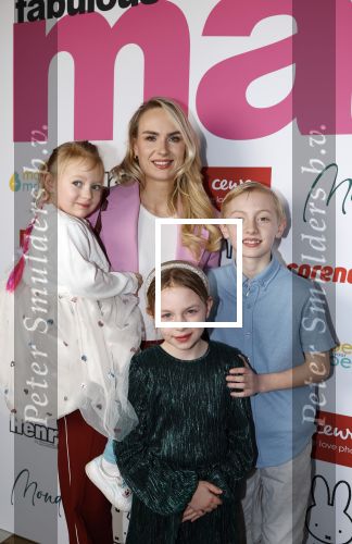 Badhoevedorp 11 februari 2026
Fabulous mama of the yeat in het Corendon Hotel. Sanne Akkerman met haar kinderen