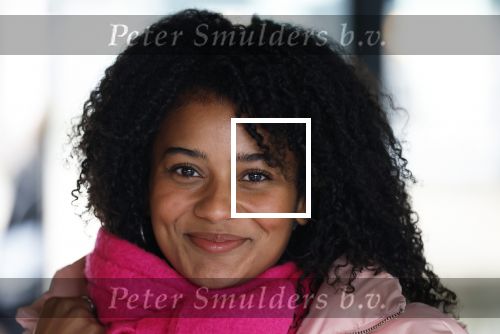 Amsterdam 30 januari 2026
Buiten gewone gezinnen, het nieuwe boek van acteur, columnist en podcastmaker Diego Gonzalez-Clark is vandaag gepresenteerd. Chantal Janzen ontving het eerste boek . Stephanie v Eer
