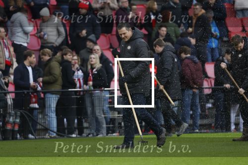 Eindhoven, 1 Februari 2026
Kompetitiewedstrijd PSV-Feyenoord, eindstand 3-0
Thijs v Keulen met kollegas greenkeepers bij PSV-Feyenoord