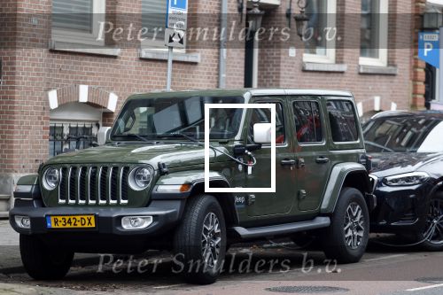 Amsterdam 28 januari 2026
Yvonne Brandsteder  bij haar electrische jeep
