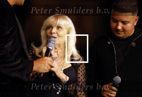 Tilburg 2 oktober 2023
Buma Prijzen in 013 in Tilburg .
Zangeres Mieke zingt samen met Marco Schuitmaker het liedje Engelbewaarder.