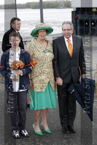 Almere 29 april 2006
Koninginnedag 2006 in Almere en Zeewolde.
 Annemarie Jorritsma met man