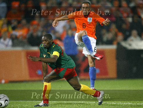 Zaterdag, 27 Mei 2006 Vriendschappelijke interland op weg naar het WK 2006 Nederland-Kameroen, eindstand 1-0
Denny Landzaat
© Edwin van Zandvoort