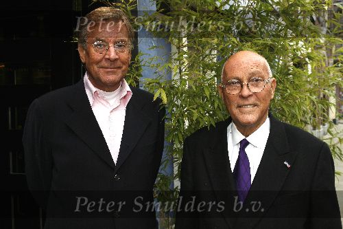 Amsterdam 11 april 2006
Joop Braakhekke viert zijn 65 verjaardag in le Garage
Edgar Vos met vriend