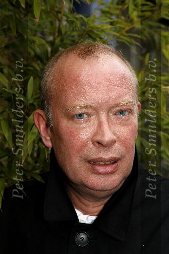 Amsterdam 11 april 2006
Joop Braakhekke viert zijn 65 verjaardag in le Garage
Frans Mulder