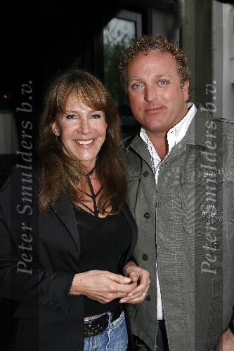 Hilversum 25 april 2006
Presentatie dvd Gooische vouwen in Musk.
Gordon met zijn manager Xenia Kasper