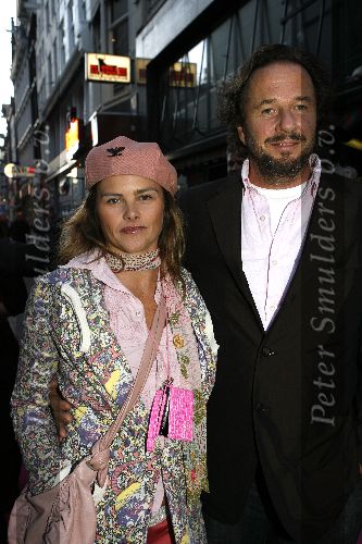 Amsterdam 4 april 2006
Presentatie samsung telefoon in Cineac.
Herman Heinsbroek en Judith Heinsbroek