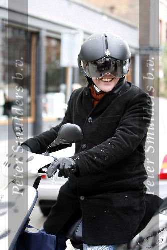Amsterdam  18 april 2006
Huub Stapel op scooter met aparte helm