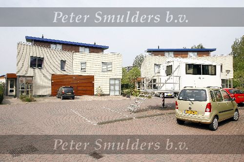 Capelle aan de Ijssel 7 mei 2006
Huis jan Peter Balkenende beveiligd met camera\'s en een politie post voor de deur