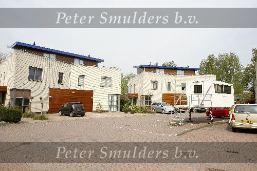Capelle aan de Ijssel 7 mei 2006
Huis jan Peter Balkenende beveiligd met camera\'s en een politie post voor de deur