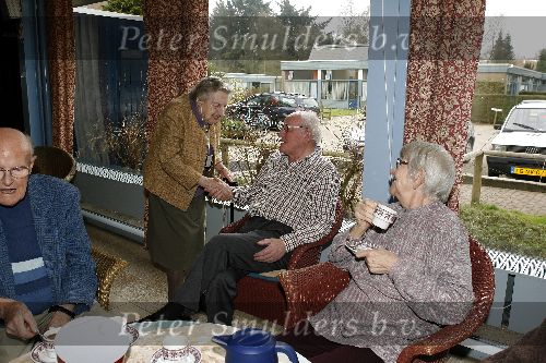 Laren 19 april 2006
Johnny Kraaykamp sr viert zijn 81e verjaardag in het Rosa spier verpleegtehuis