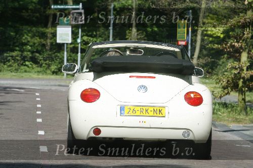 Wassenaar 11 mei 2006
Joke Bruijs met VW New Beetle Cabrio