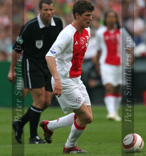 Rotterdam, 7 Mei 2006
Finale KNVB Beker AJAX-PSV, eindstand 2-1
Klaas Jan Huntelaar met 2 doelpunten matchwinnaar
© Foto Edwin an Zandvoort