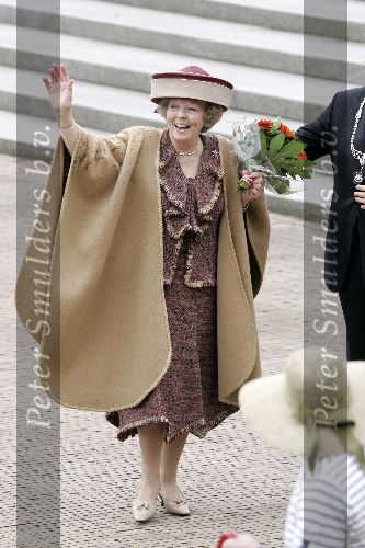 Almere 29 april 2006
Koninginnedag 2006 in Almere en Zeewolde.
Koningin Beatrix