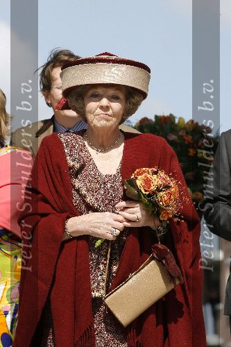 Almere 29 april 2006
Koninginnedag 2006 in Almere en Zeewolde.
Koningin Beatrix