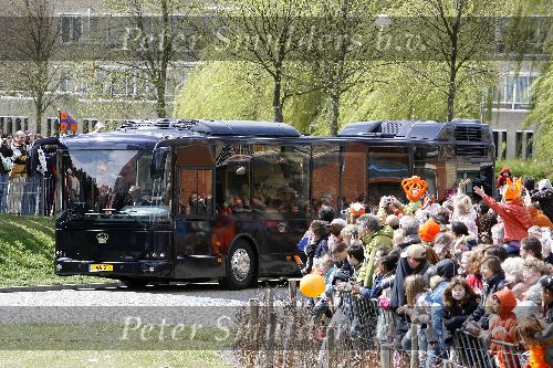 Almere 29 april 2006
Koninginnedag 2006 in Almere en Zeewolde.
de nieuwe koninklijke bus