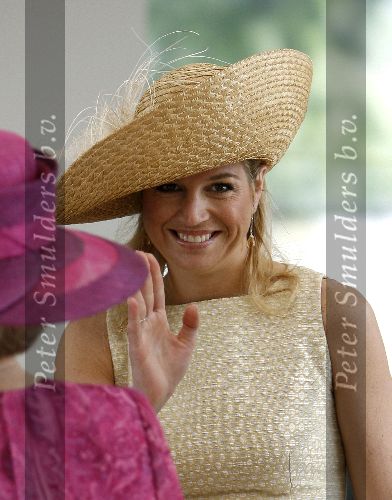 Buenos Aires 1 april 2006
Koningin Beatrix Maxima en Prins Willem Alexander op staatsbezoek in Argentinie.