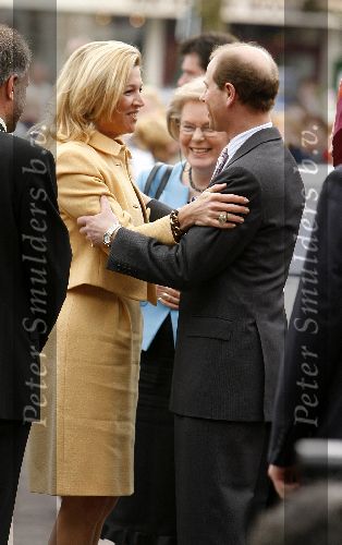 Heesch 19 april 2006
Prinses Maxima en Prins Edward bij uitreiking onderscheidingen aan studenten.