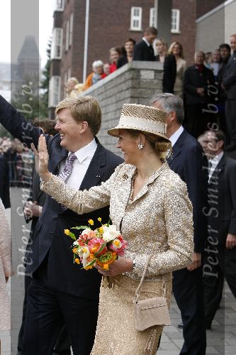 Amsterdam 26 april 2006
Maxima Prins Willem Alexander en de groothertog Hendrik van Luxemburg met zijn vrouw Groothertogin Maria Theresa bezoeken het v Gogh museum.
