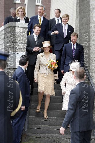Amsterdam 26 april 2006
Maxima Prins Willem Alexander en de groothertog Hendrik van Luxemburg met zijn vrouw Groothertogin Maria Theresa bezoeken het v Gogh museum.