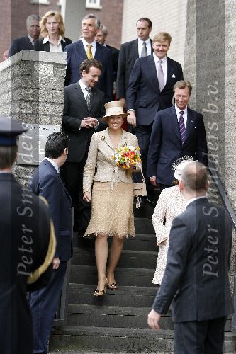 Amsterdam 26 april 2006
Maxima Prins Willem Alexander en de groothertog van Luxemburg met zijn vrouw bezoeken het v Gogh museum.