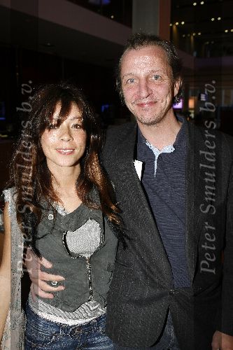 Amsterdam 9 april 2006
Premiere Black Pinocchio in de RAI.
Nadja Hubscher met vriend
