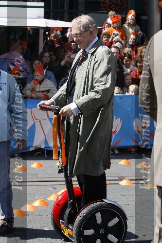 Almere 29 april 2006
Koninginnedag 2006 in Almere en Zeewolde.
Pieter v Vollenhoven