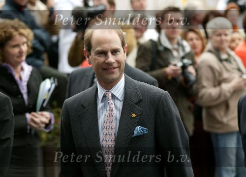 Heesch 19 april 2006
Prins Edward bij uitreiking onderscheidingen aan studenten.