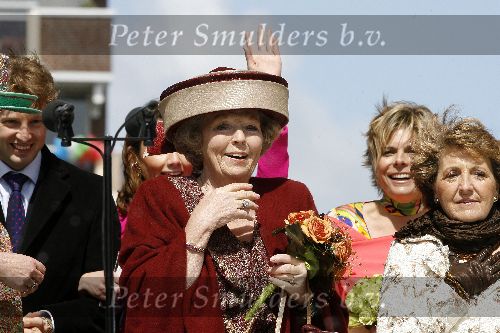 Almere 29 april 2006
Koninginnedag 2006 in Almere en Zeewolde.
Koningin Beatrix en Prinses Margriet