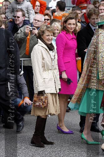 Almere 29 april 2006
Koninginnedag 2006 in Almere en Zeewolde.
Prinses Aimee en Prinses Margriet