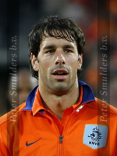 Zaterdag, 27 Mei 2006 Vriendschappelijke interland op weg naar het WK 2006 Nederland-Kameroen, eindstand 1-0
Ruud v Nistelrooy
© Edwin van Zandvoort