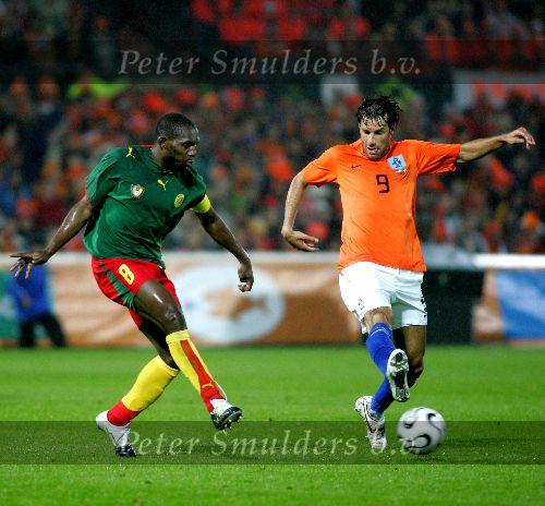 Zaterdag, 27 Mei 2006 Vriendschappelijke interland op weg naar het WK 2006 Nederland-Kameroen, eindstand 1-0
Ruud v Nistelrooy
© Foto Jeffrey Derksen