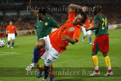 Zaterdag, 27 Mei 2006 Vriendschappelijke interland op weg naar het WK 2006 Nederland-Kameroen, eindstand 1-0
Ruud v Nistelrooy
© Edwin van Zandvoort