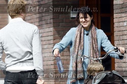 Amsterdam 20 april 2006
Susan Visser met haar man Roef Ragas en zoontje met bakfiets