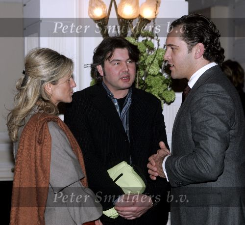 Amsterdam, 13 Maart 2006
Modeshow Frans molenaar in het amstel Hotel
Sylvie Schmeitz met haar vriend ( midden )