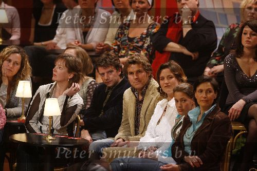 Hilverrsum 23 april 2006
Dancing with the stars i studio 23
Toine v Peperstraten met vrouw
