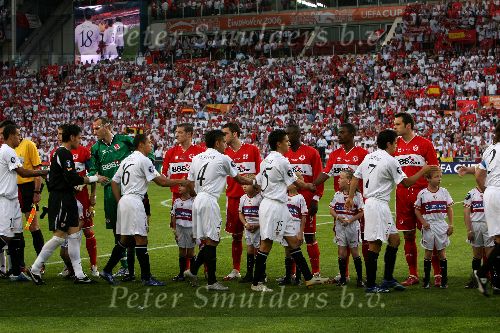 Eindhoven, 10 Mei 2006 Finale UEFA Cup Seizoen 2005/2006 tussen Middlesbrough FC-FC Sevilla, eindstand 0-4
Finale 
© Edwin van Zandvoort