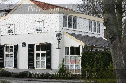 Muiderberg 18 april 2006
Huurhuis van Viola Holt.