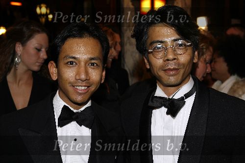 Amsterdam 26 april 2006
Premiere Mission Impossible III in Tuschinski.
Wibi Soerjadi met broer