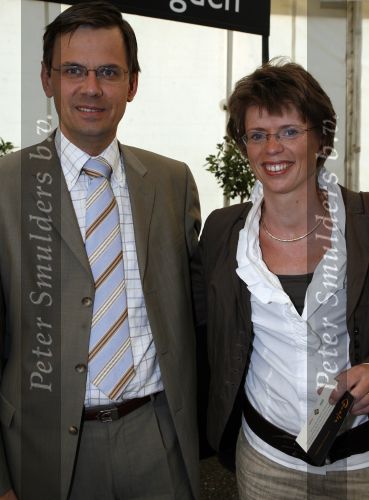 Amsterdam 3 mei 2007
Premiere circus Cavalia bij amsterdam arena. Andre Rouvoet met vrouw