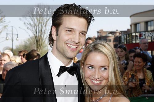 Scheveningen 15 april 2007
Premiere Tarzan in het circus theater.  Bas Muijs met vriendin