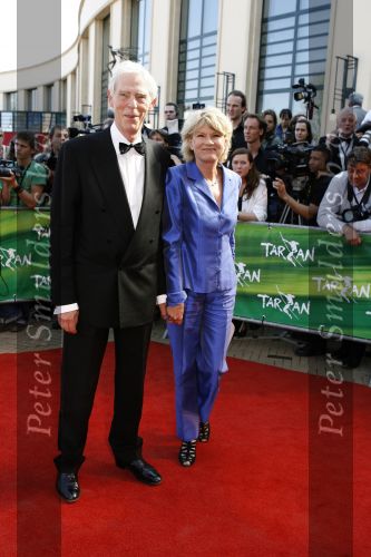 Scheveningen 15 april 2007
Premiere Tarzan in het circus theater. Martine Bijl met Berend Boudewijn