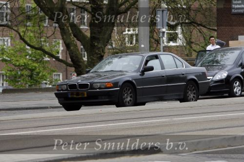 Amsterdam 17 april 2007
Daphne Bunskoek rijdt in een gepantserde BMW 7 serie.